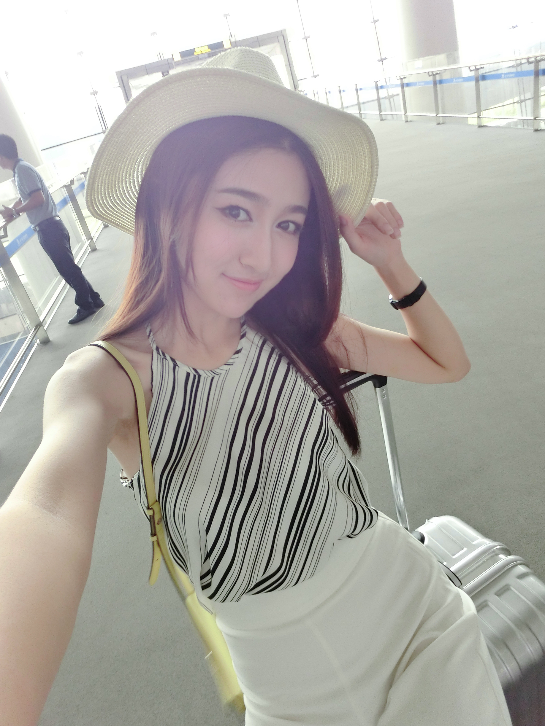 关女插台的简单介绍